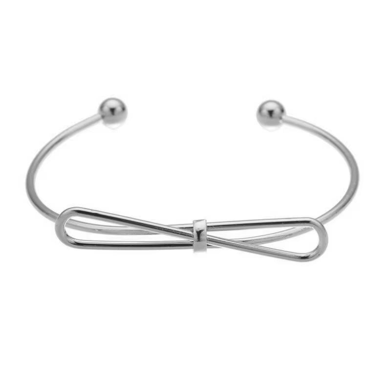 Refined Bracelets for Modern Living | Oro Luxe